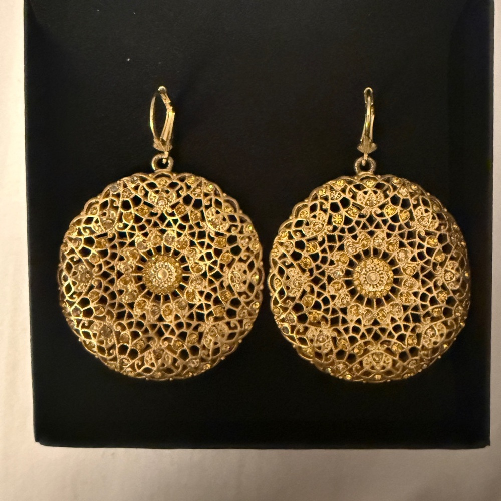 Ornate Gold Round Filigree Drop Earrings for Women